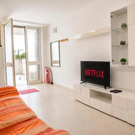 Appartement Relax House Patio Near The Sea *